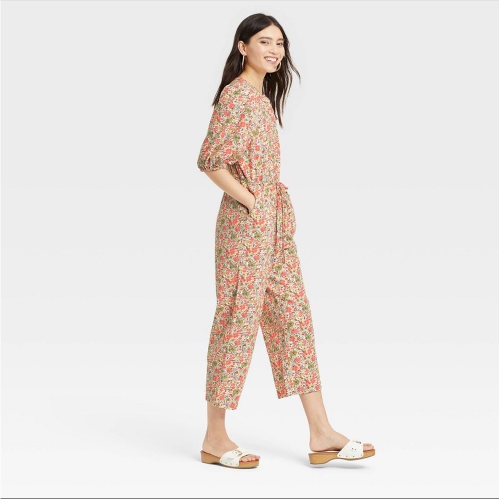Puff sleeve floral jumpsuit